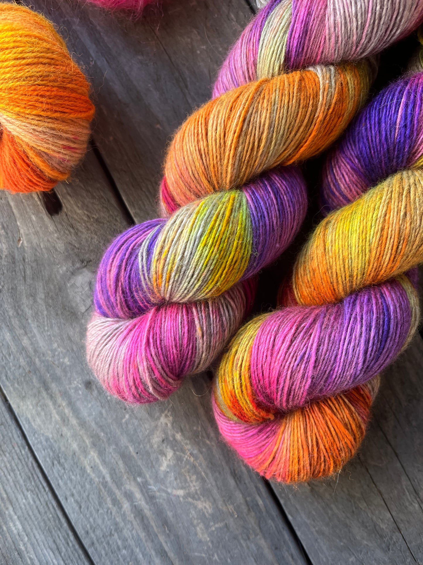 YAK Single "Neonbunt"