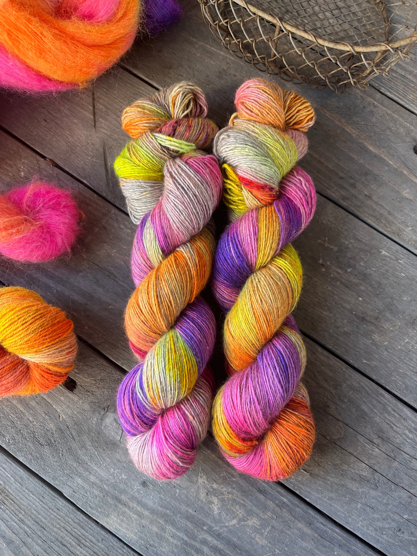 YAK Single "Neonbunt"