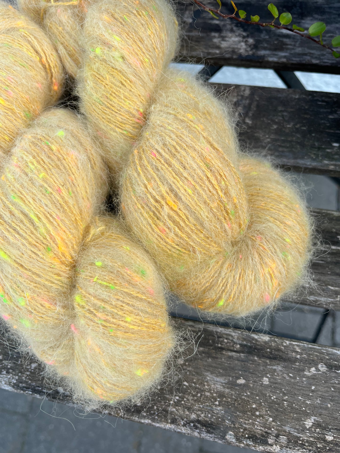 NEO Fluff „Senfgelb"