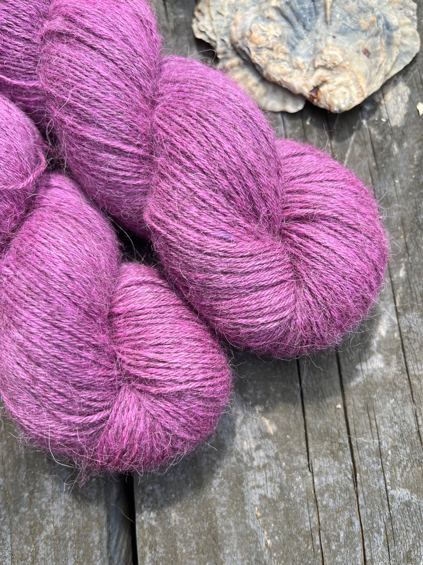 LLAMA 4ply "Fuchsia“