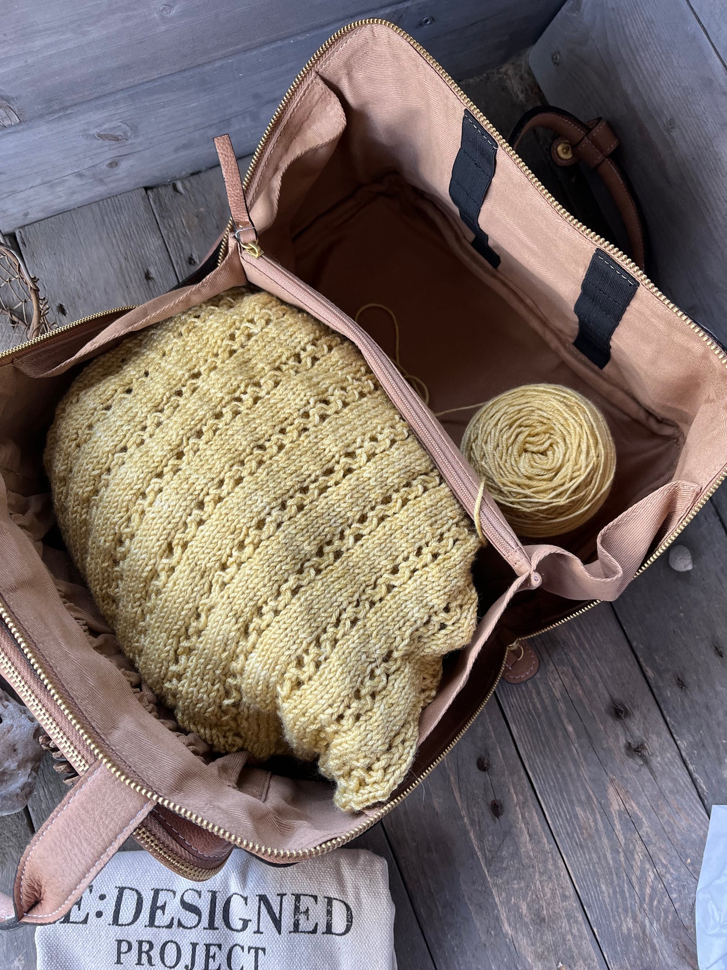 RE:DESIGNED Projekt 39 taupe