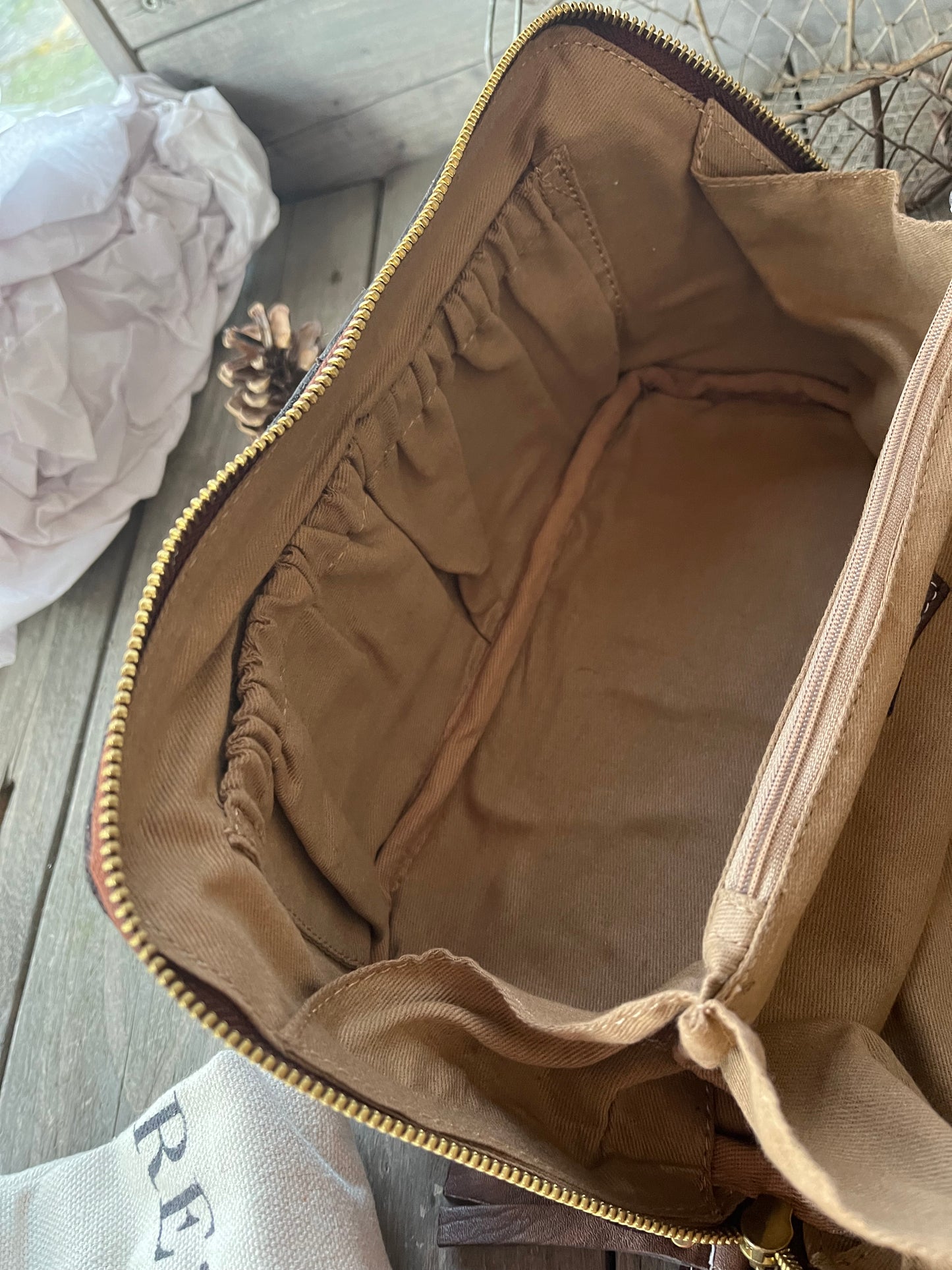 RE:DESIGNED Projekt 9 woodsmoke