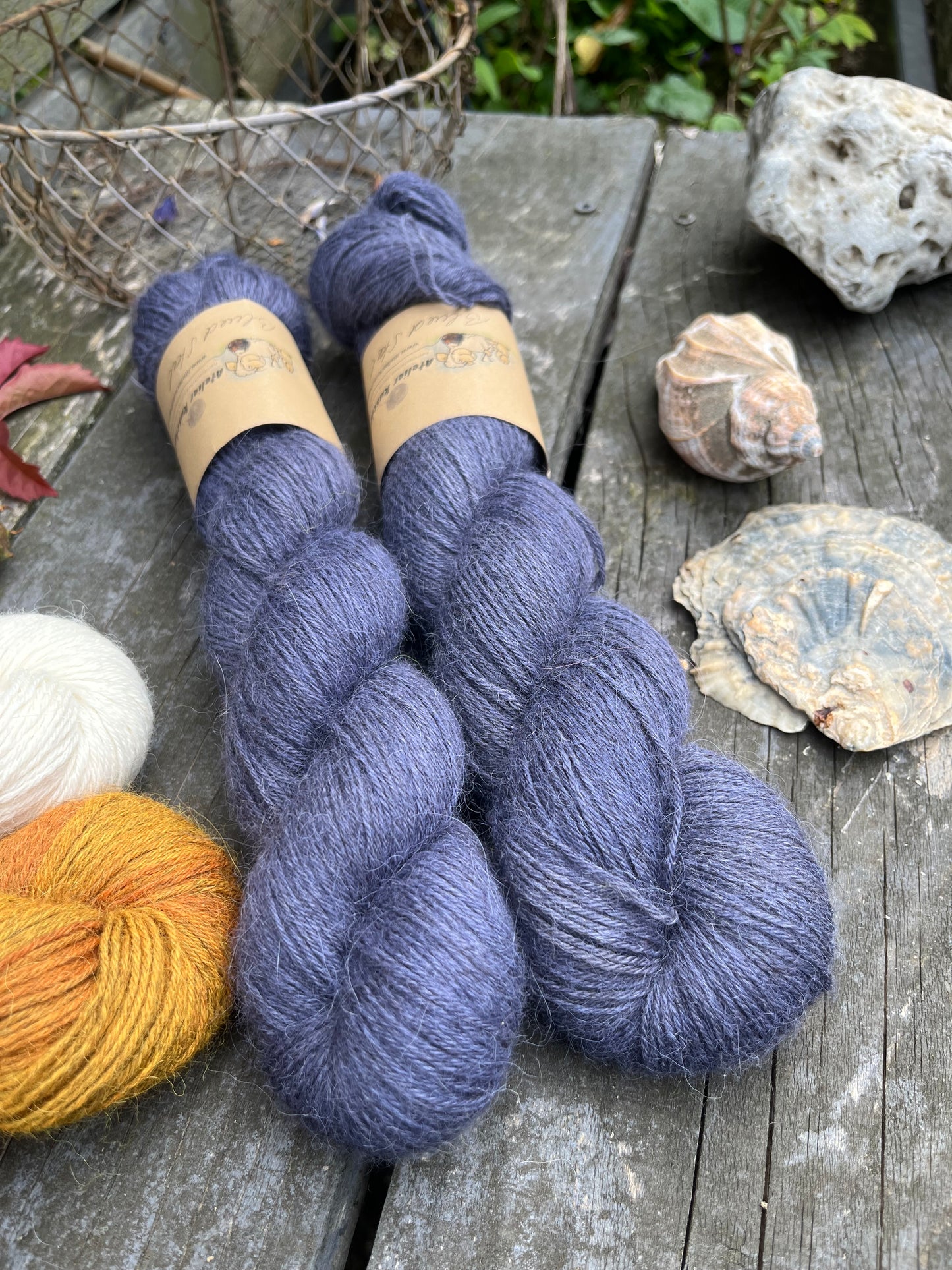 LLAMA 4ply "Blued Steel“