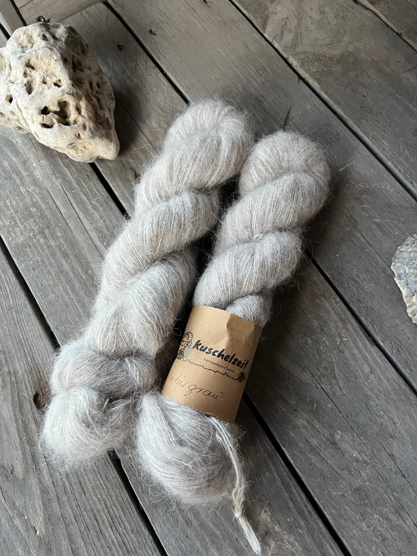 YAK Cloud "Naturgrau "