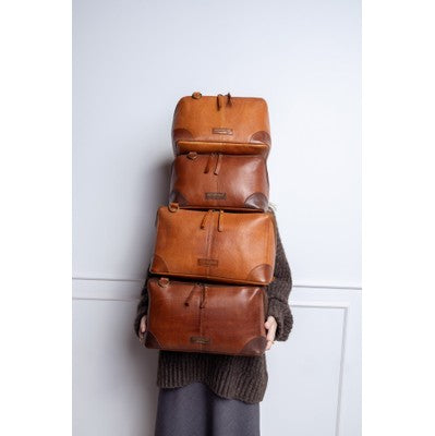 RE:DESIGNED Projekt 79 burned tan/walnut