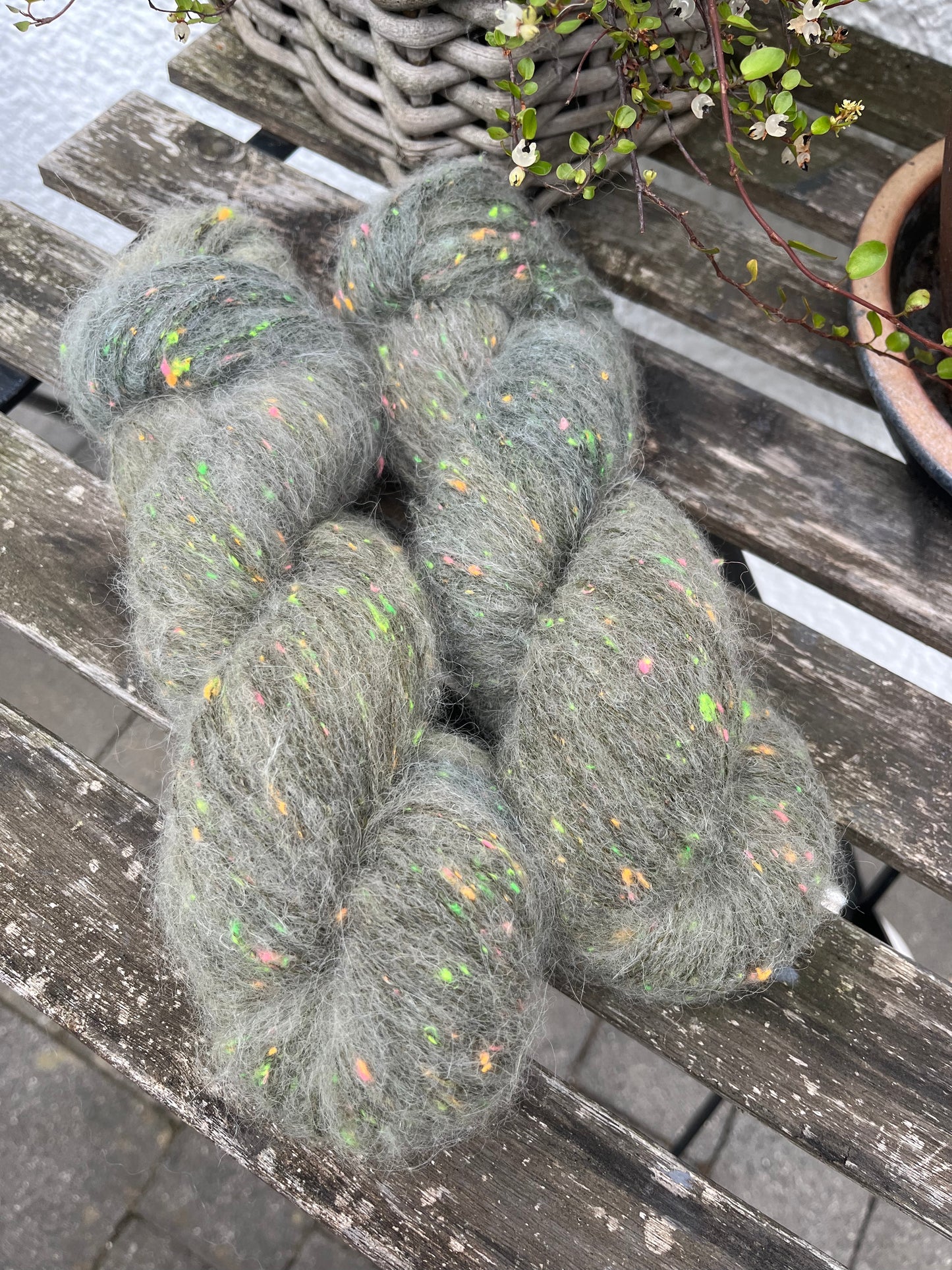 NEO Fluff „Glühwürmchen am Waldesrand"