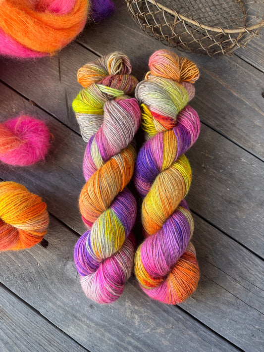 YAK Single "Neonbunt"
