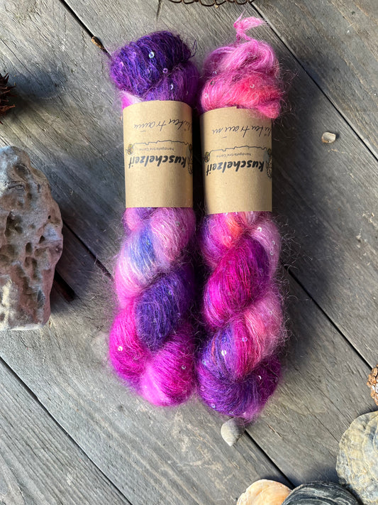 flauschige PAILLETTINA "Blütentraum"