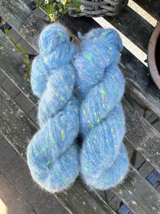 NEO Fluff „himmlisch Blau"